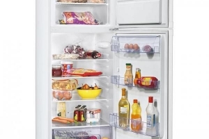 So entfernen Sie üblen Geruch aus dem Kühlschrank