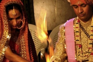 Was trägt ein Hindu-Bräutigam zu seiner Hochzeit?